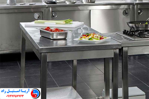 ویژگی های میز کار استیل آشپزخانه های صنعتی ویژگی های میز کار استیل آشپزخانه های صنعتی